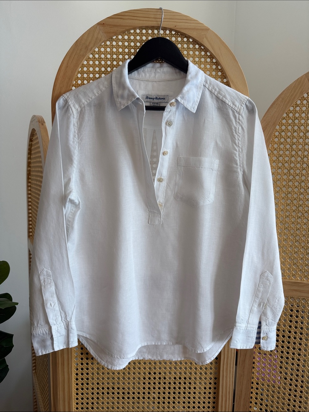 Tommy Bahama Linen Top